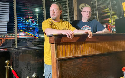 Gene’s Cracks the Safe